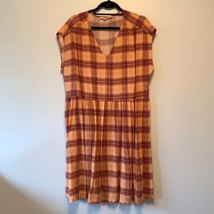 Flow plaid dress